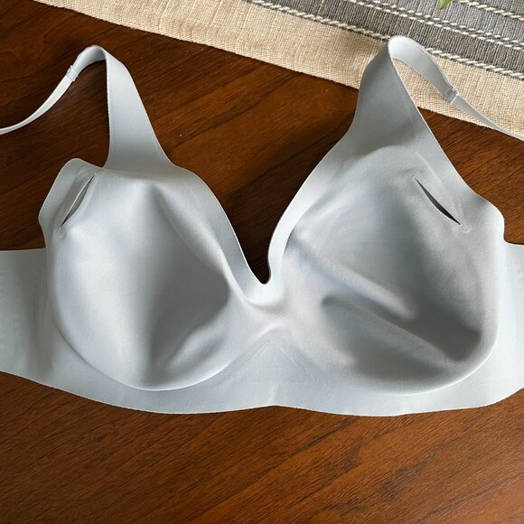 Knix Revolution V-Neck Bra #1 Seller Wireless Med. Support Light Blue Sz S+ NWOT - Picture 9 of 14